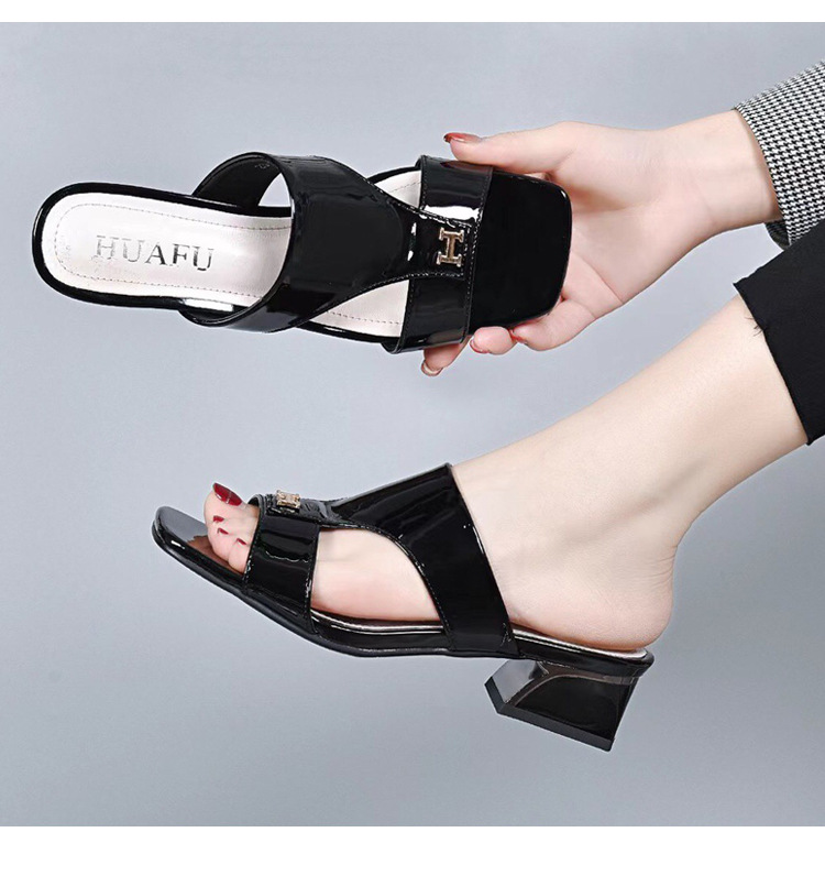 Dép sandal nữ da thật gót vuông quai chữ V phong cách tiên nữ — Màu đen chi tiết 5