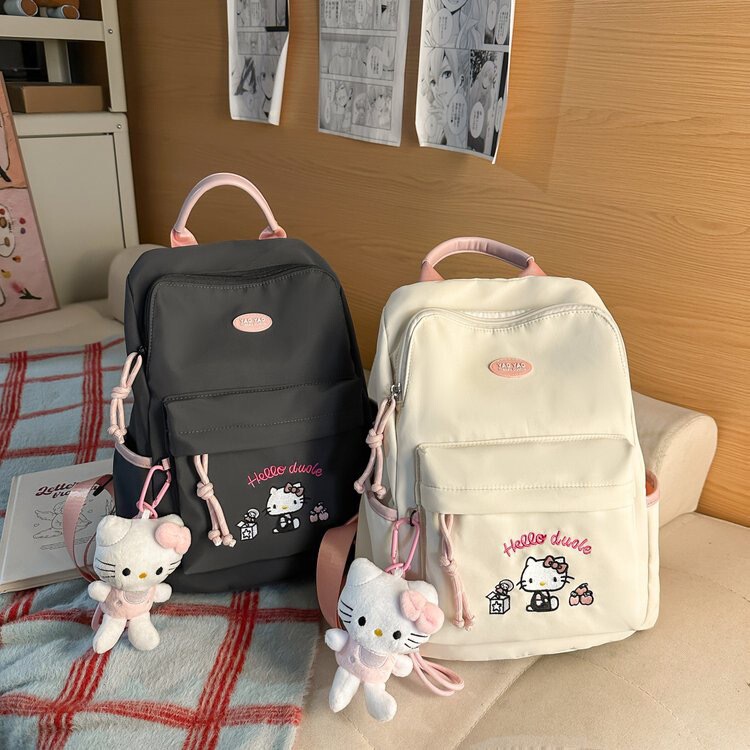 Korean Version of the Cartoon Cute Hello Kitty Backpack for Women, Large Capacity, Sweet College Style Student School Bag, Versatile Backpack