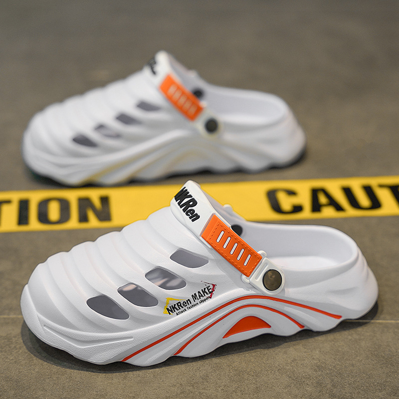 Sandalias y pantuflas de distribución transfronteriza para hombres, ropa exterior de verano, suela gruesa, sensación de mierda, sandalias de playa, tendencia, conducción de dos manos, talla grande