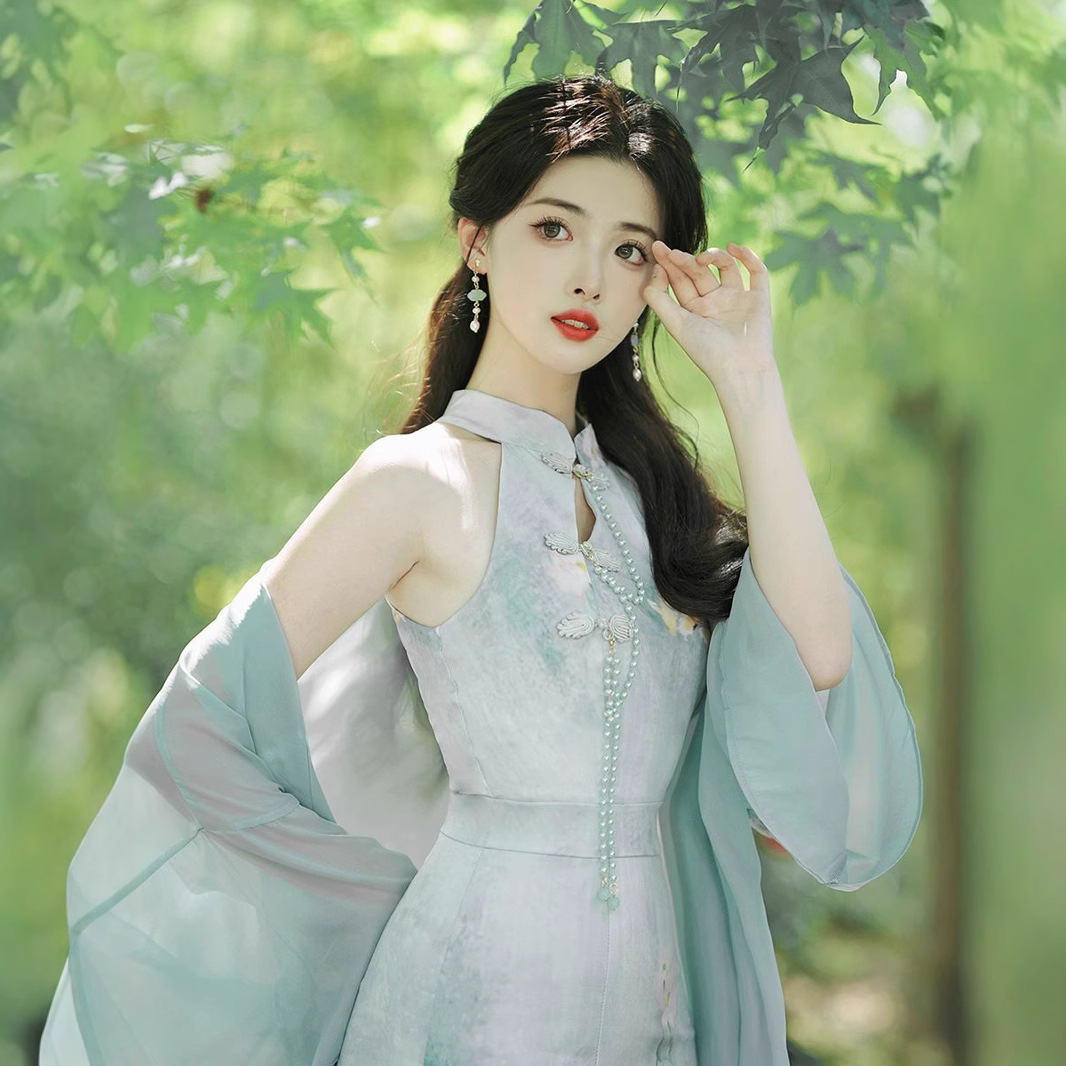 New Improved Cheongsam Retro Halterneck Dress Summer Feminine Elegant Slim Skirt New Chinese Style National Style Suit