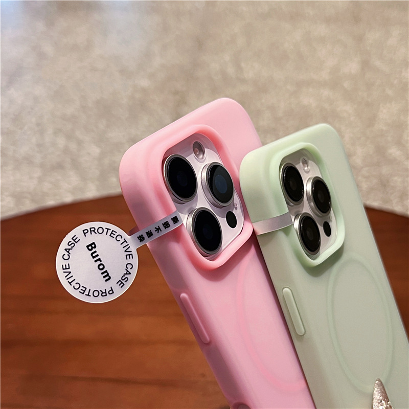 适用苹果17promax手机壳磁吸冰透超薄液态硅胶防摔iPhone16保护套|undefined
