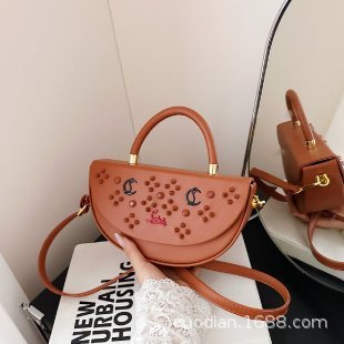 时尚潮流马鞍包手提包handbags质感腋下包斜挎单肩包女铆钉斜挎包|undefined