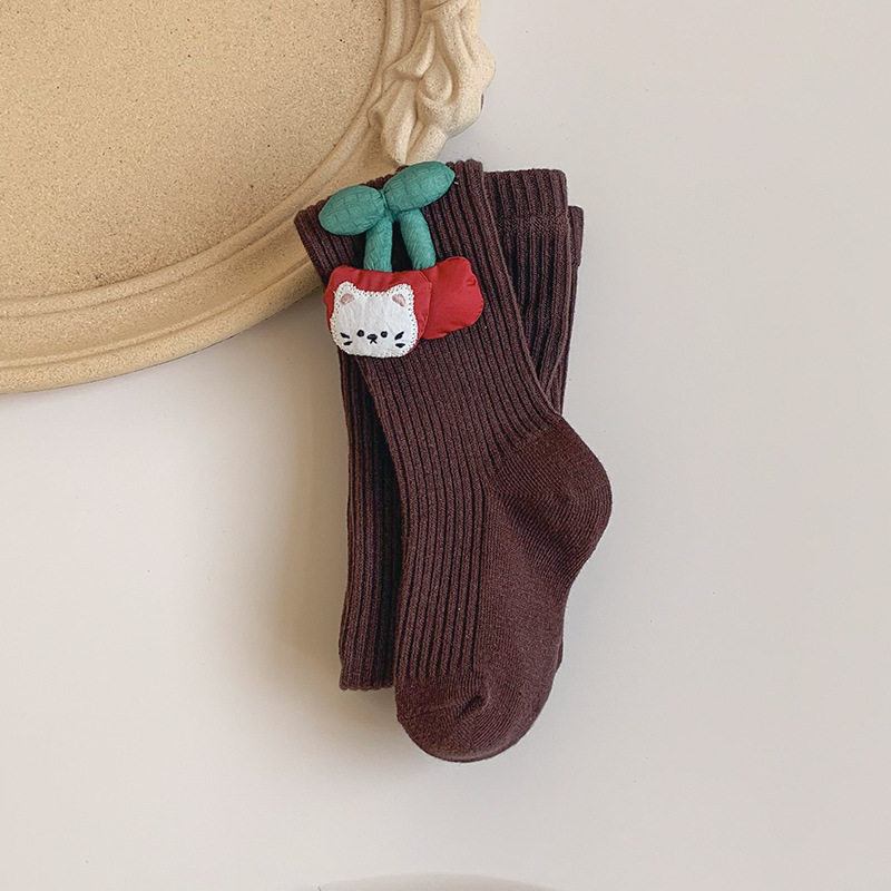 Otoño nuevo oso de cereza de dibujos animados calcetines para niños vestidos con calcetines para niños pequeños y medios