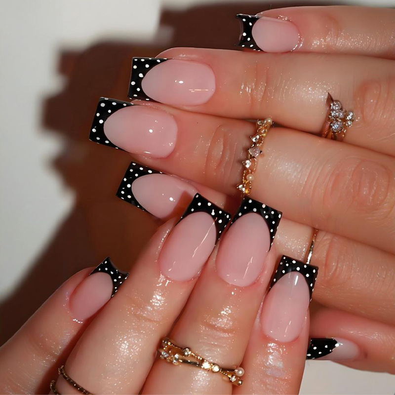 24Pcs Cross-Border Short Square Simple Black and White Polka Dot Leopard Print French Edge False Nails Nail Art Nail Tips