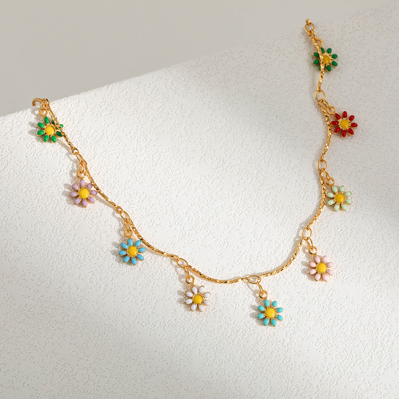 Women's Gender Alloy Copper 18K Gold Plated Enamel Flower Necklace