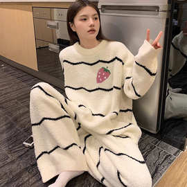 外贸跨境新款草莓半边绒睡衣冬季女软绵绵可爱卡通套装加厚可外穿