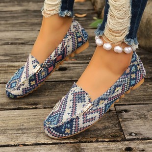 Ethnic style pattern cloth single-layer shoes 2024 spring and summer new fashion color matching shallow mouth loafers plus size women's shoes