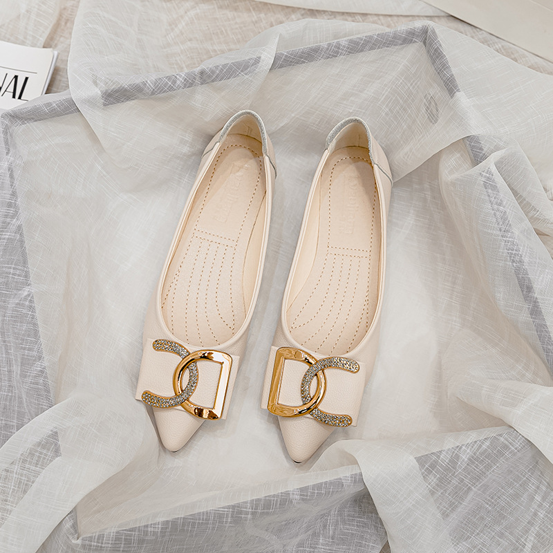 Frühling und Sommer spitze Zehen flache einzelne Schuhe Damen Strass lässig weiche Unterseite Arbeit Erbsen Loafers trendige große Größe Spot_voghion.com