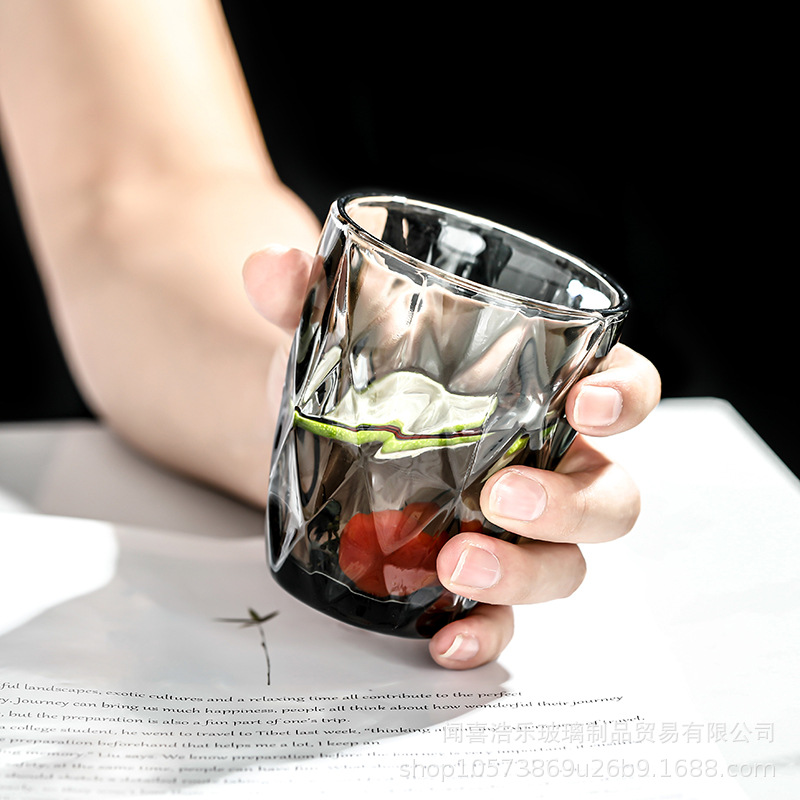 Color para el hogar del hotel en forma de diamante al por mayor color primario taza de agua gruesa taza de enjuague bucal del hotel taza de jugo taza de cepillo de dientes taza de cerveza