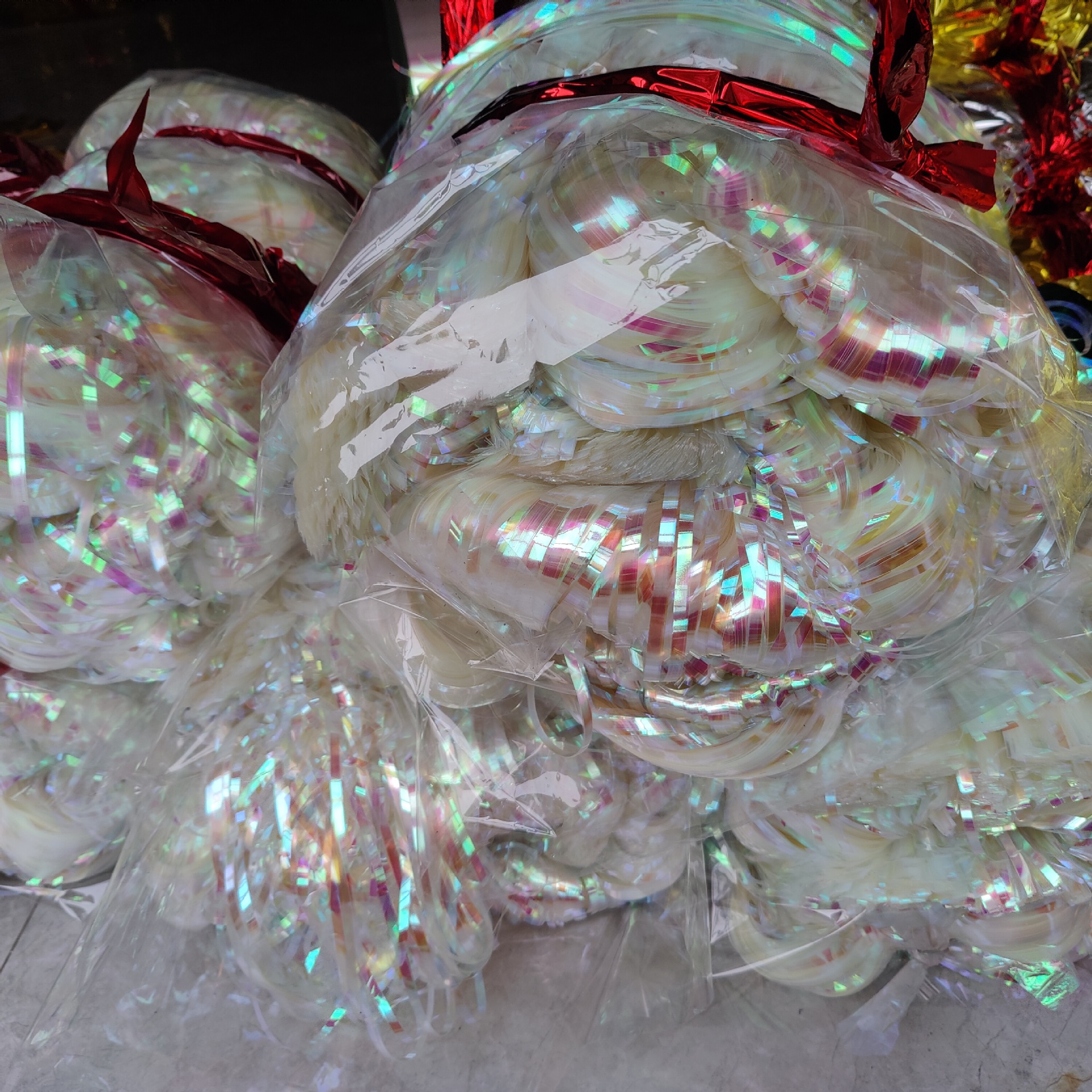 深西瓜红膜纸分切铝箔条珠光浅粉裁成亮条2cm*5cm金色手抛纸片