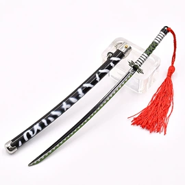 金属工艺品;装饰刀剑;钥匙扣及钥匙扣配件