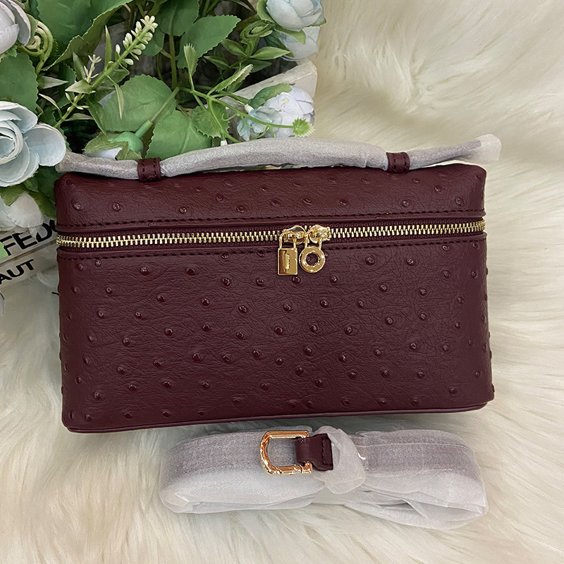 Amazon Trendy Full Leather Ostrich Pattern Cowhide Lunch Box Bag, Makeup Bag, Fashionable Retro Handbag Wholesale