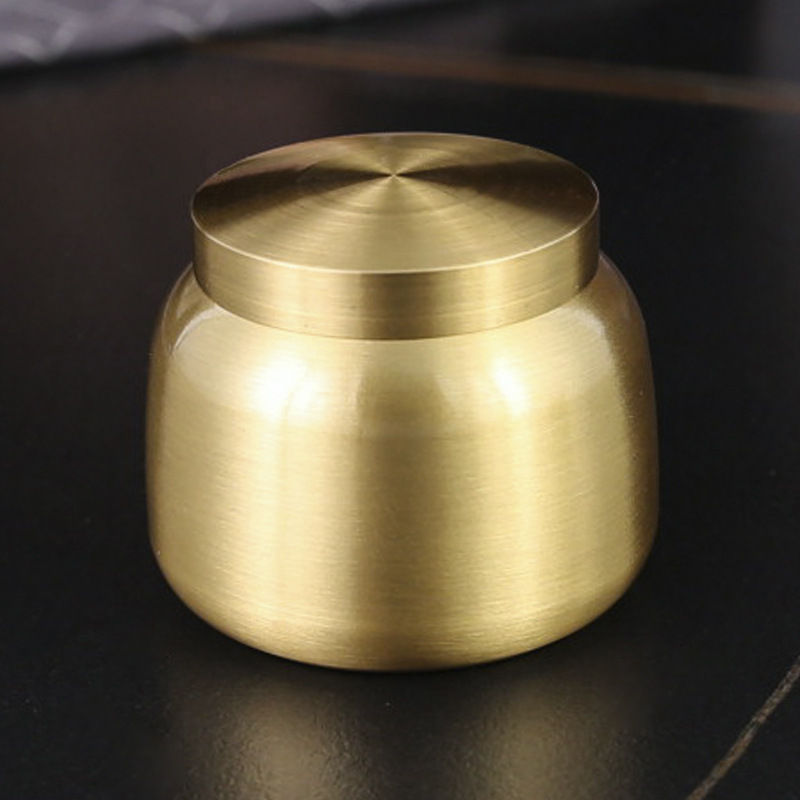 Brass Fragrant Powder Box Sealed Fragrant Powder Jar Antique Fragrant Powder Bottle Gold Jar Mini Moisture-proof Portable Tea Storage Jar