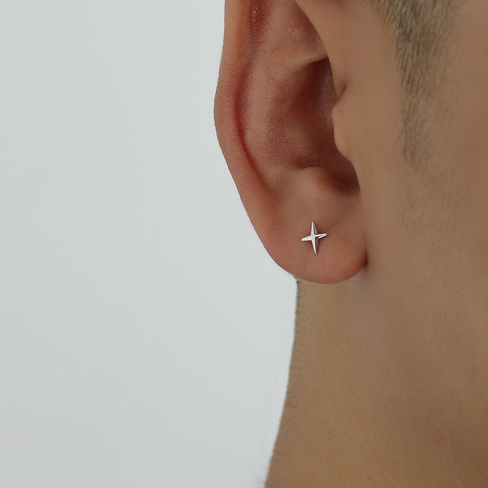S925 silver needle stud earrings men's design sense four-corner star star personality earrings simple High sense couple ear bone nails fashion