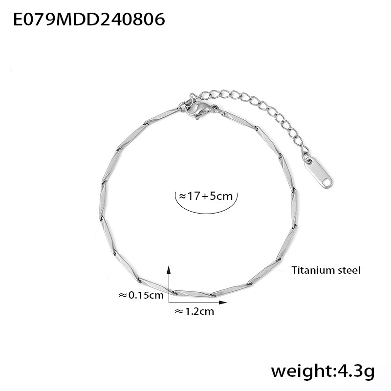 Conjunto de joias com colar e pulseira de elos em losango_voghion.com