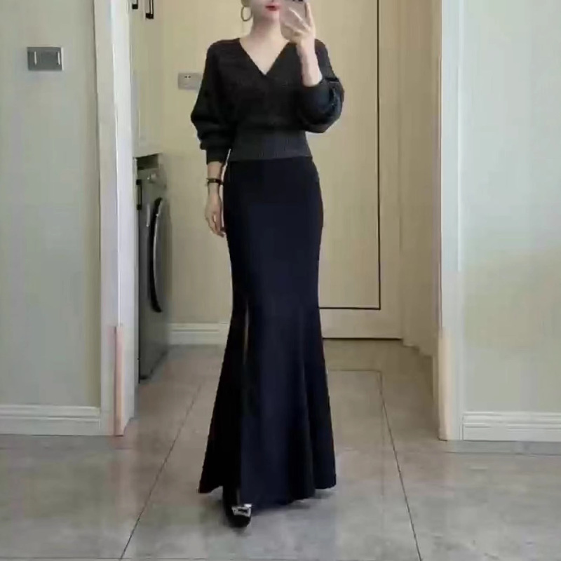 25929新大爱美依缘2025秋季新款高端V领宽松上衣开叉鱼尾半身裙女|undefined