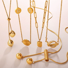 耳环;项链;首饰套装