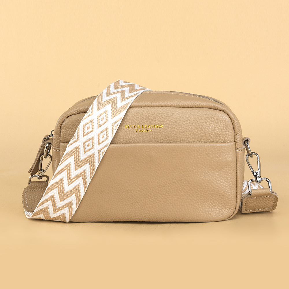 Bolsos de cuero para mujer Bolsos de mensajero de un solo hombro transfronterizos al por mayor 2024 nuevo bolso cuadrado de piel de vaca de primera capa simple de viaje de moda