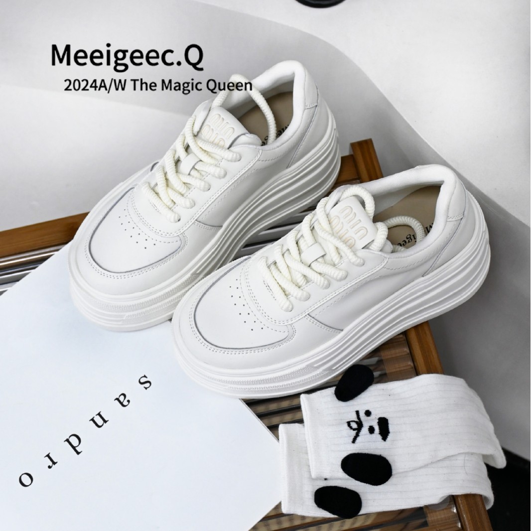 Universal sports fashionable women's white casual footwear for…