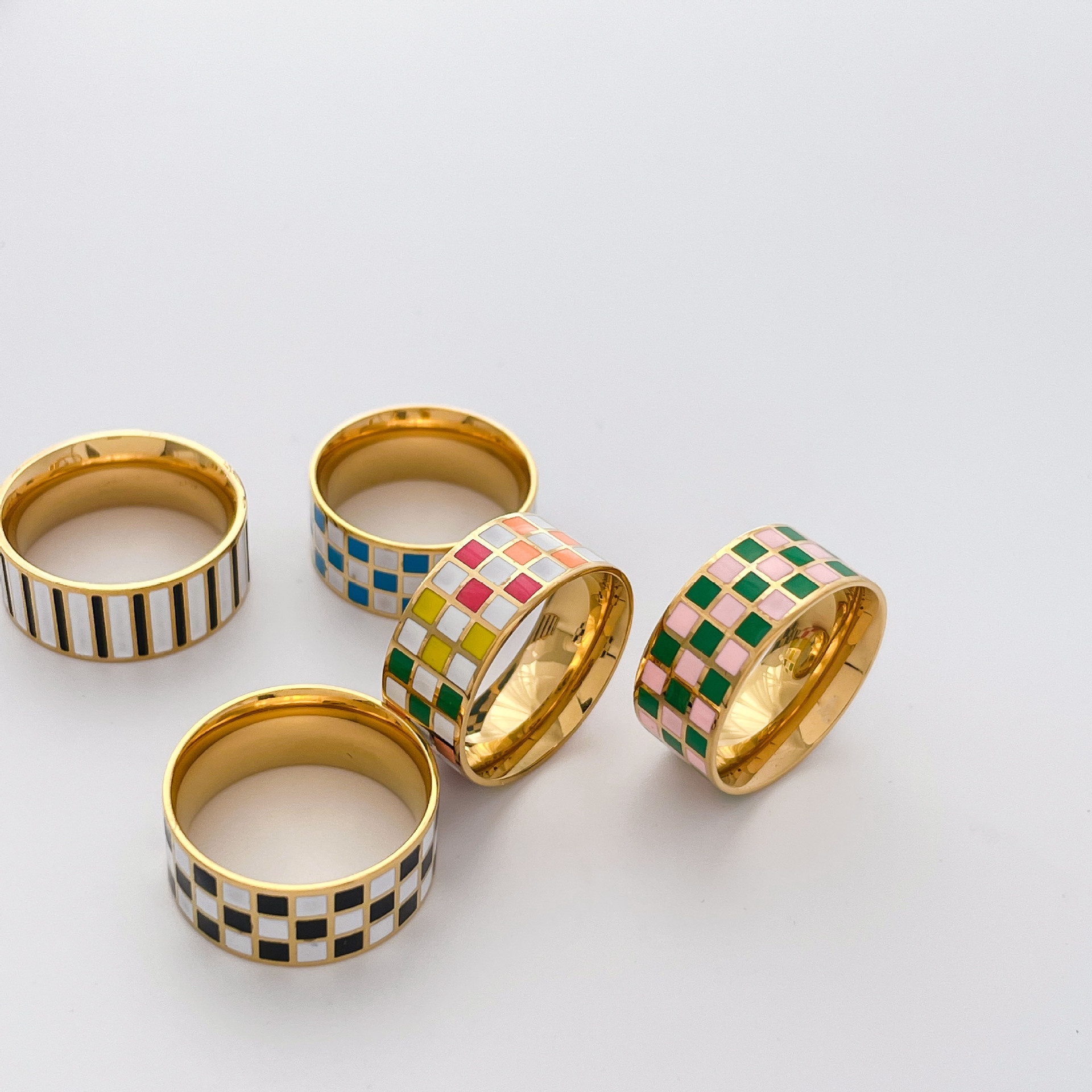 Retro Color Block Titanium Steel Plating Gold Plated Rings display picture 2