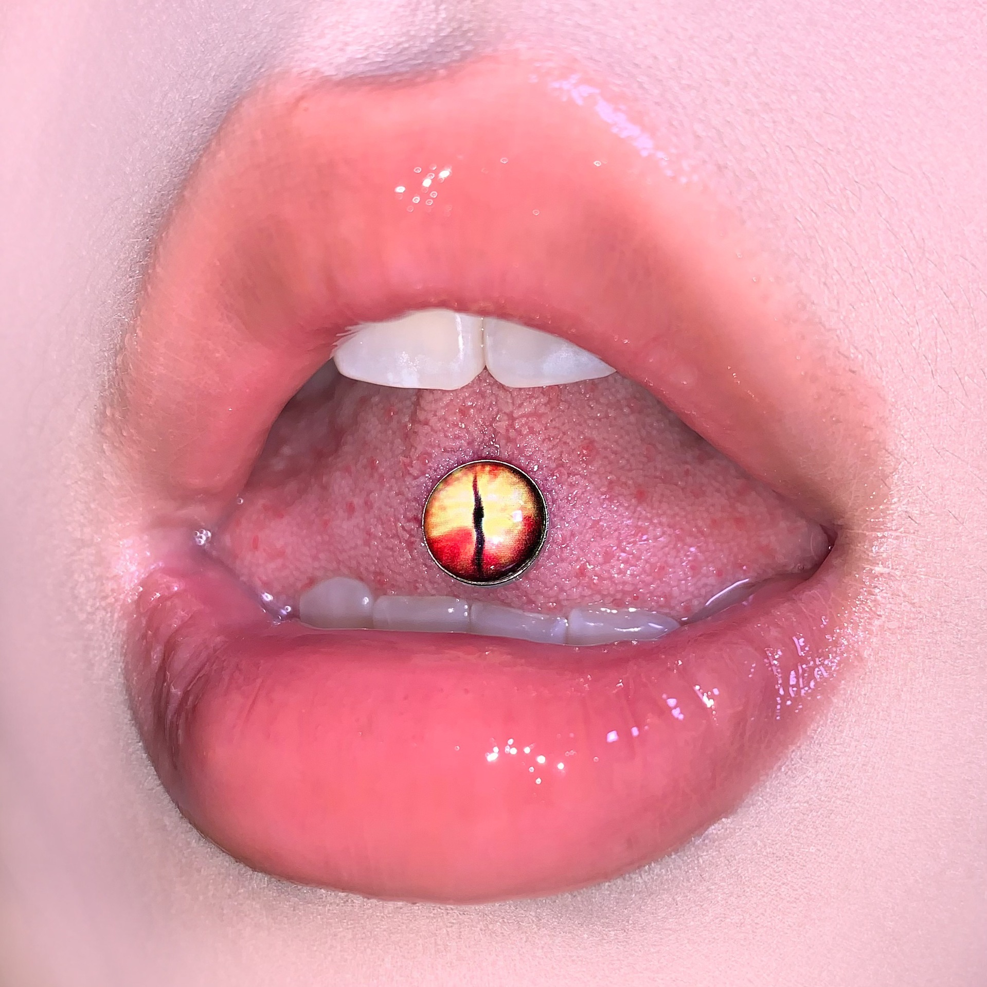 Cat Eye Magic Pupil Tongue Nail Titanium Steel Oil Drip 4-Color External Thread Tongue Barbell Body Piercing Jewelry Wholesale detail image 11