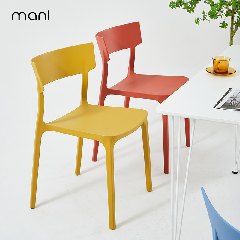Scandinavian Dining Chair Household Plastic Chair Modern Simple Horn Negotiation Desk Chair Stool Backrest Popular Leisure Chair