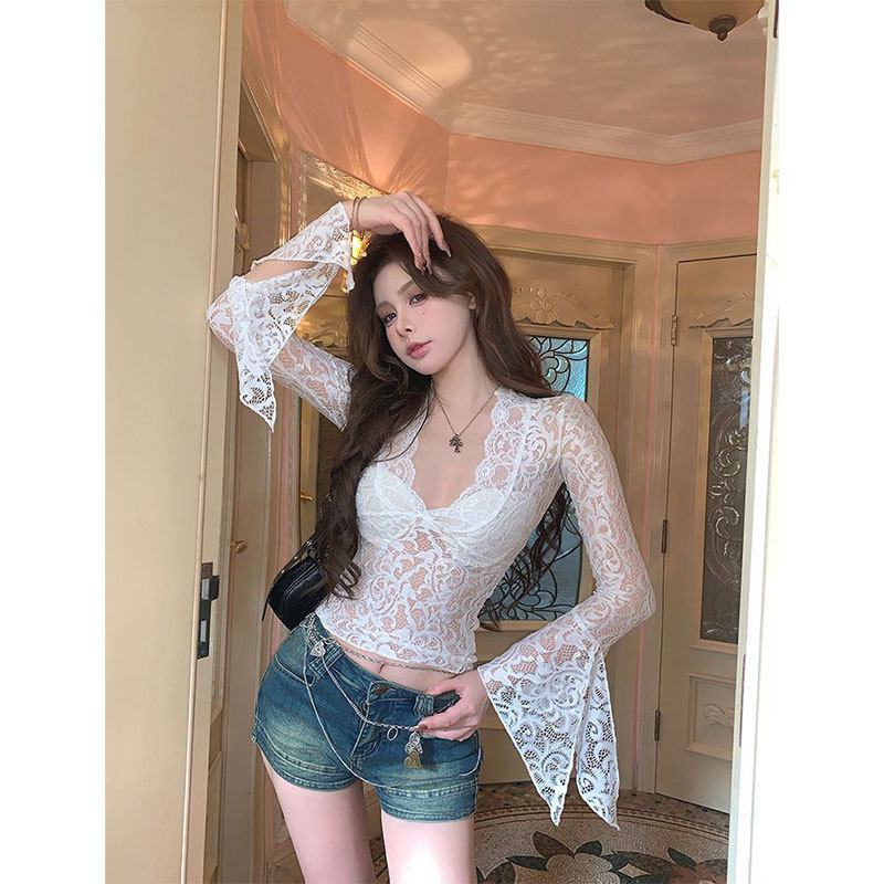 Pure Spice Girl Design Sense V-neck Long-sleeve Strap Lace Shirt Women's Autumn and Winter New Slim-fit Slimming High-end Sense Top
