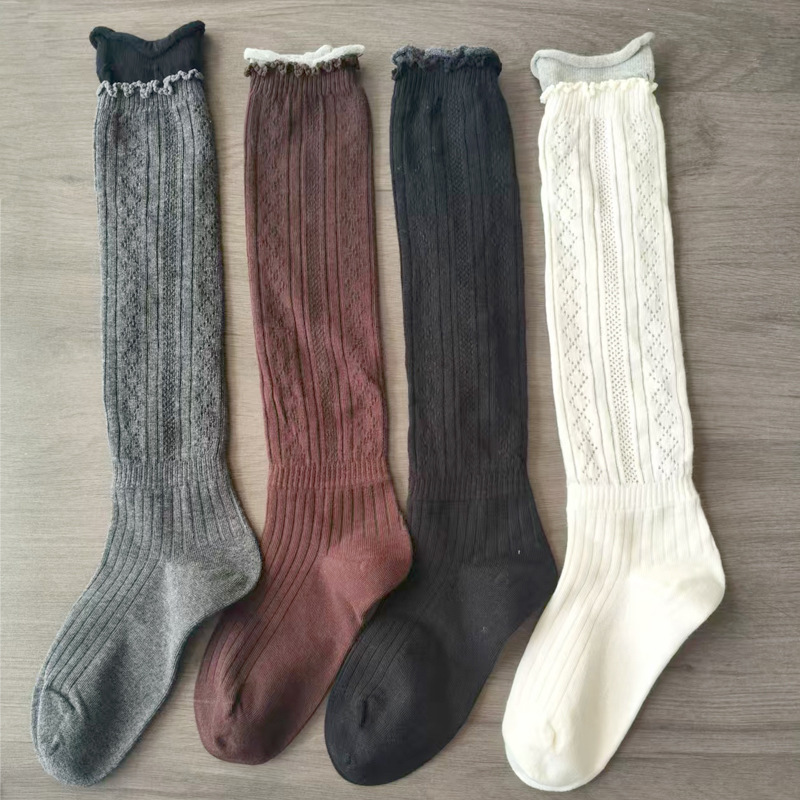 Melard retro hollow diamond-patterned ankle socks, autumn Miu-style lace calf socks, color-blocked long tube socks Melard retro hollow diamond-patterned ankle socks, autumn Miu-style lace calf socks, color-blocked long tube socks