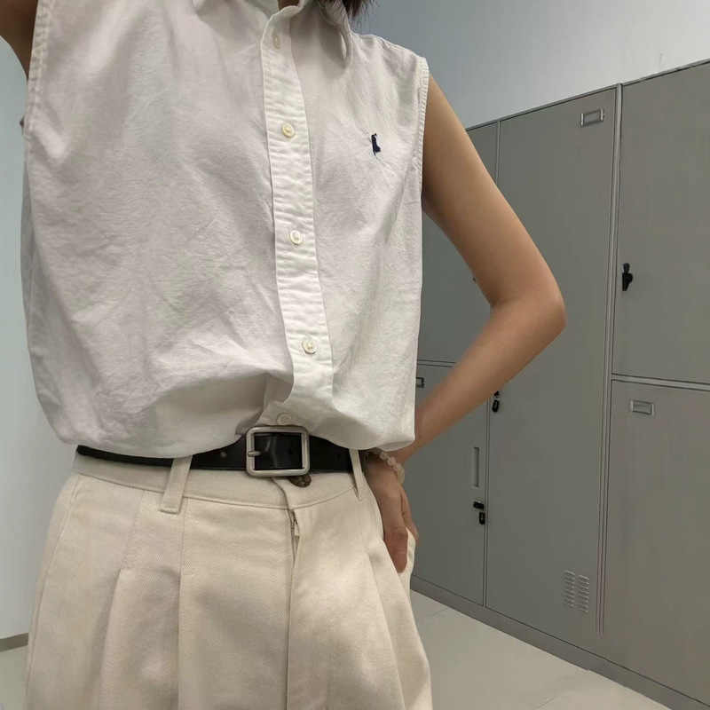 Original RL Ralph Lauren cool and sleek sleeveless shirt with pony logo embroidery, versatile and stylish commuter top with polo collar for women 26 Original RL Ralph Lauren cool and sleek sleeveless shirt with pony logo embroidery, versatile and stylish commuter top with polo collar for women 26