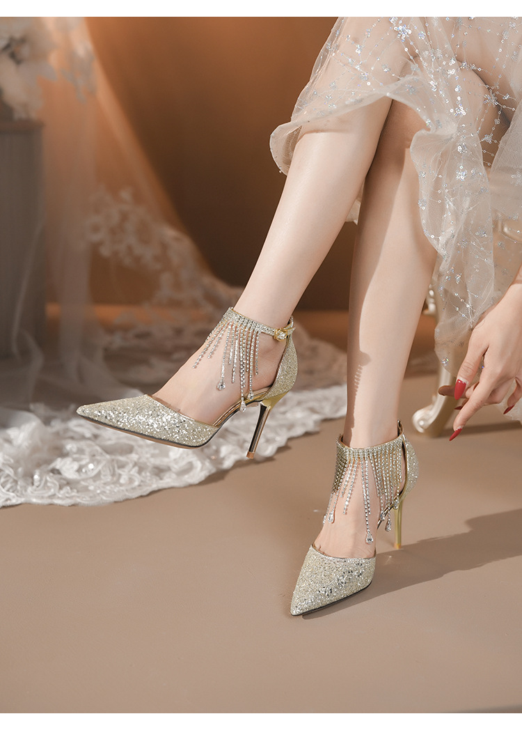 Witte stiletto high heels voor dames met strass kettingband_voghion.com