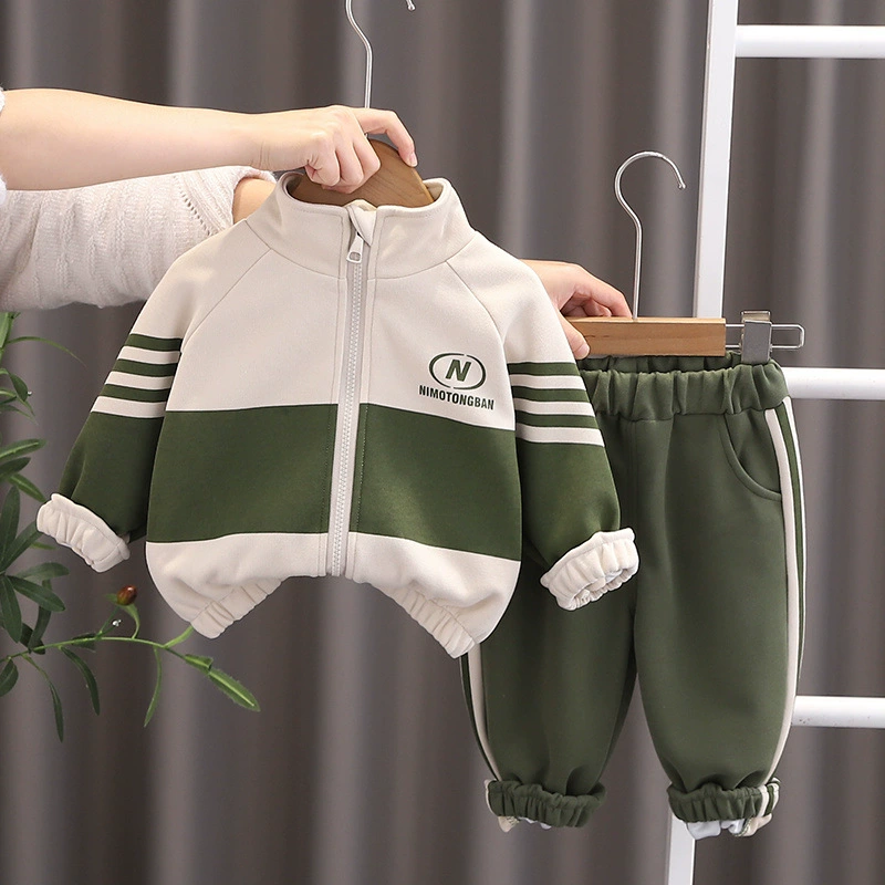 Костюмы для мальчиков и детей 2025 новый стиль детская одежда повседневный весенне-осенний комплект из двух предметов