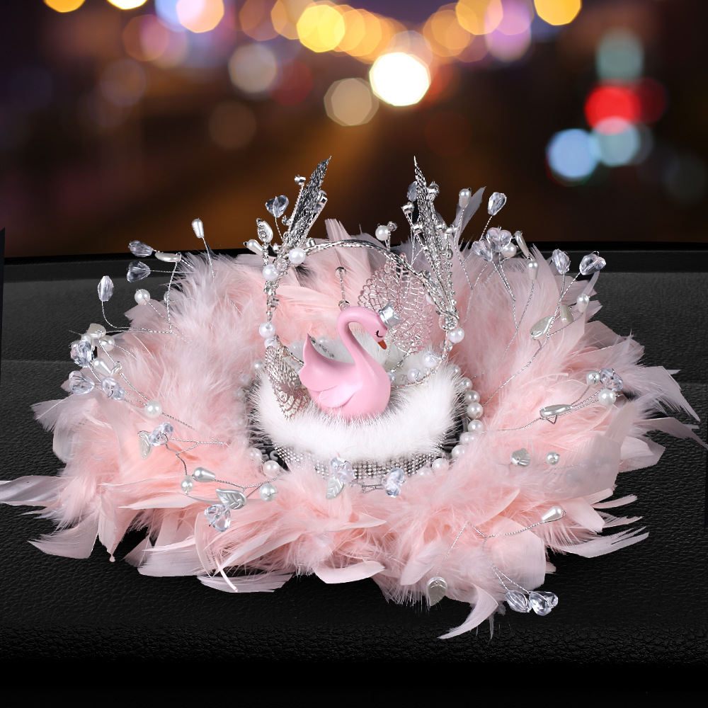 Nuevos artículos de automóvil de alta calidad decoración creativa cisne encantadora diosa pluma coche de globo decoración mujer