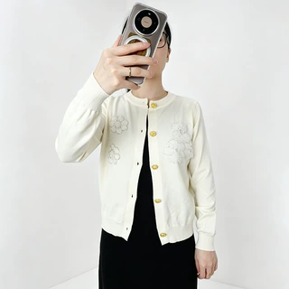 韩系立体花朵开衫秋冬新款针织衫慵懒风设计感外套圆领宽松上衣女