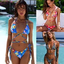 ��ɫ�黨�����羳���wӾ�bŮ�Ը�¶�����Q�Ȼ��၆�R�dbikiniӾ��