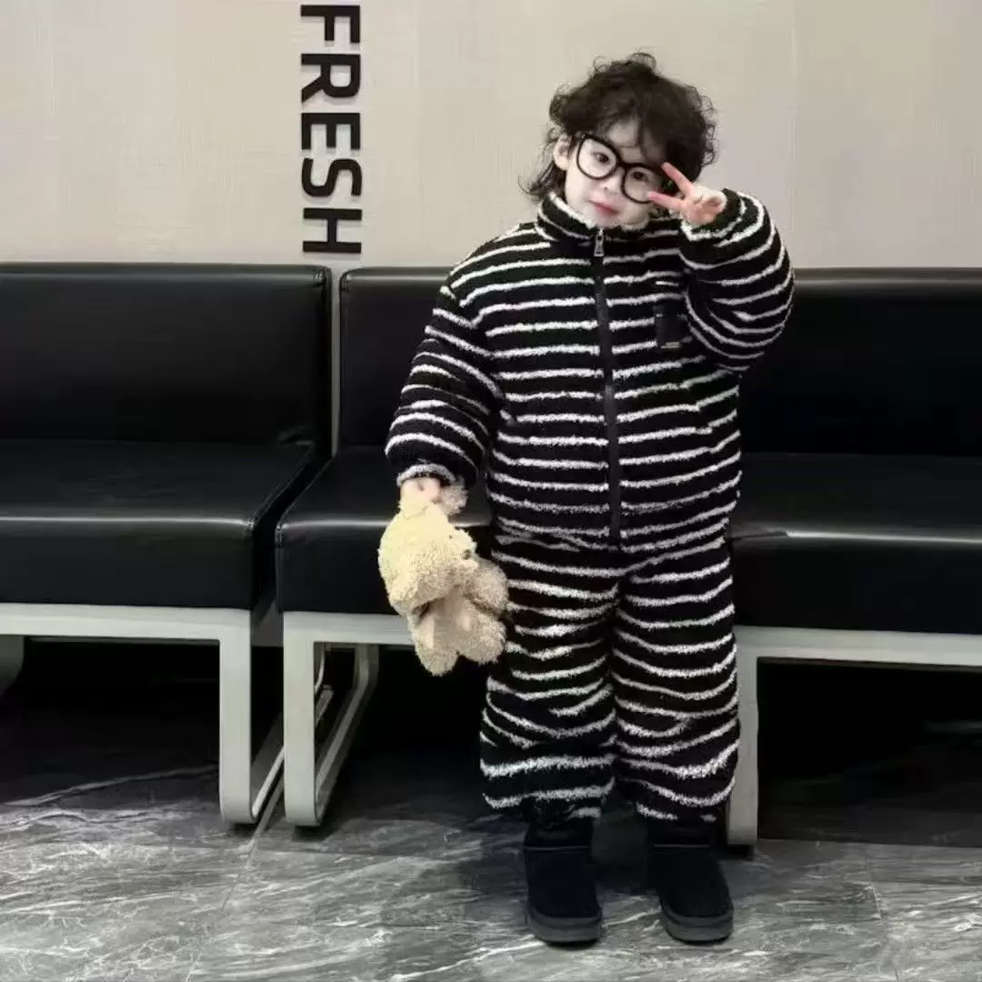 2025冬季新款韩版套装男童时尚百搭加绒加厚家居两件套羊羔绒套装