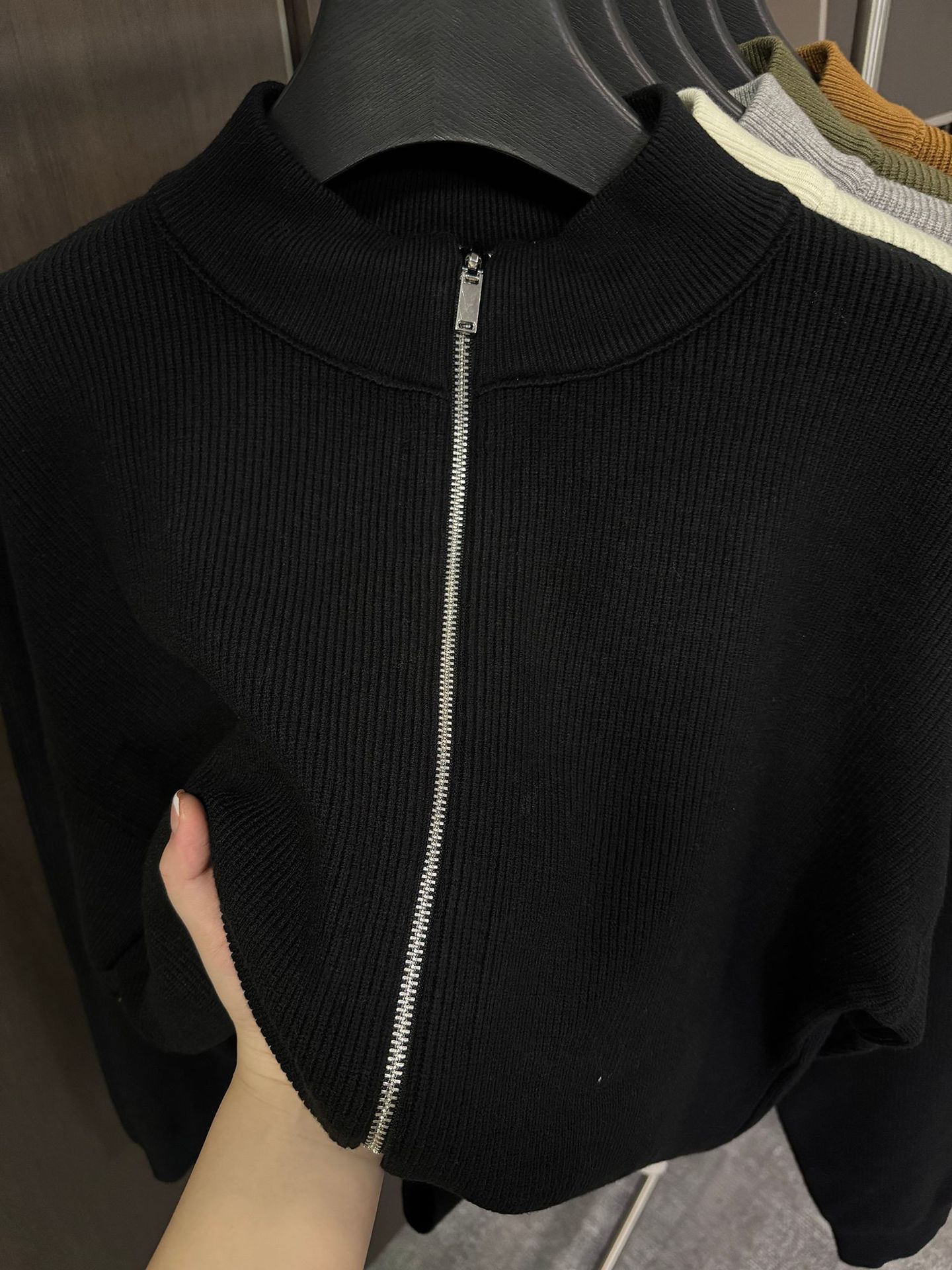 Suéter de hombre con cremallera de punto Cardigan de invierno nuevo cuello de media altura suéter de manga larga de viento perezoso chaqueta