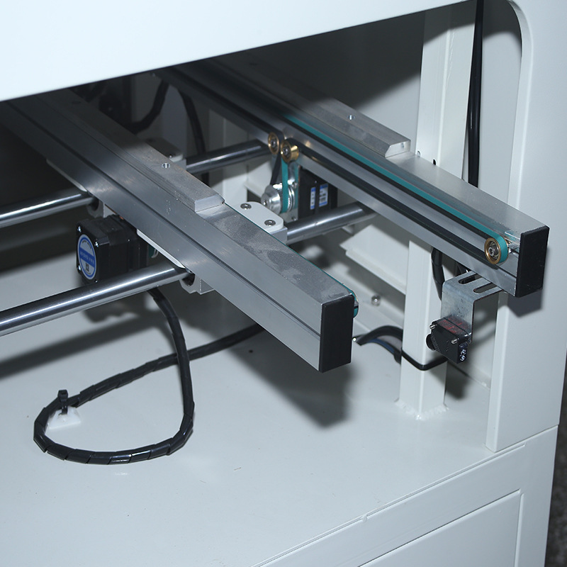 Una máquina automática de succión de vacío SMT, alimentador automático de placa desnuda de PCB, fabricante de alimentación de placa superior y inferior