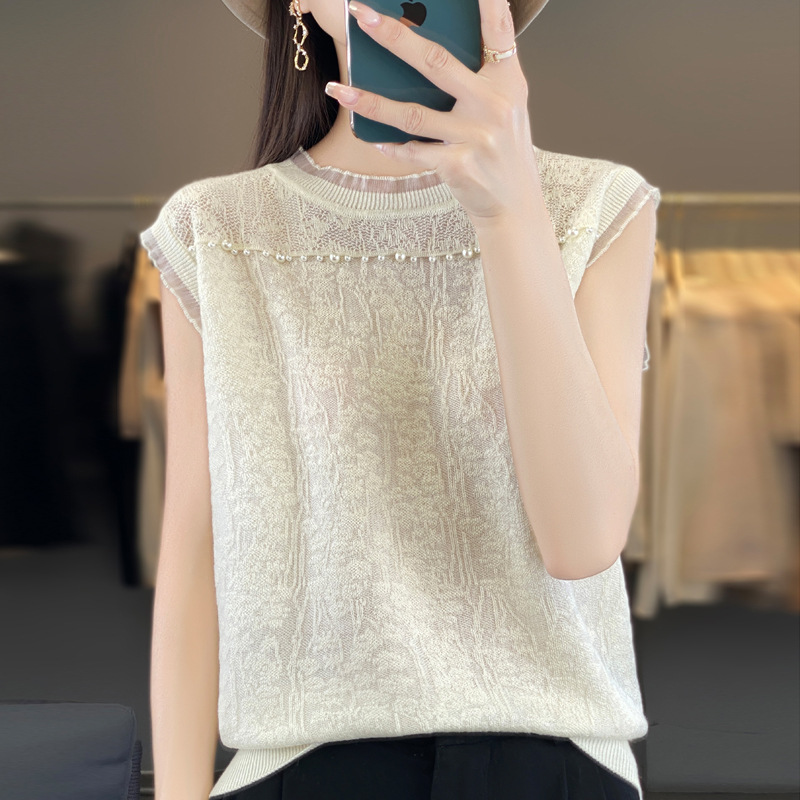 Round Neck Knit Sweater with Lace and Pearl Embellishments, Sleeveless Vest for Women, New Fine-Spun Fashionable Wool Top, Lace Base Shirt