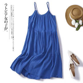 夏季吊带裙女2023新款克莱因蓝长裙仙气质显白连衣裙棉麻宽松