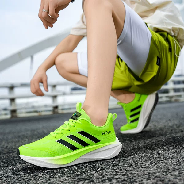 Running Shoes for Men 2026 New Model Three-Stripe Summer Breathable Ultra-Light Genuine Mesh Shock-Absorbing Student Sports Shoes
