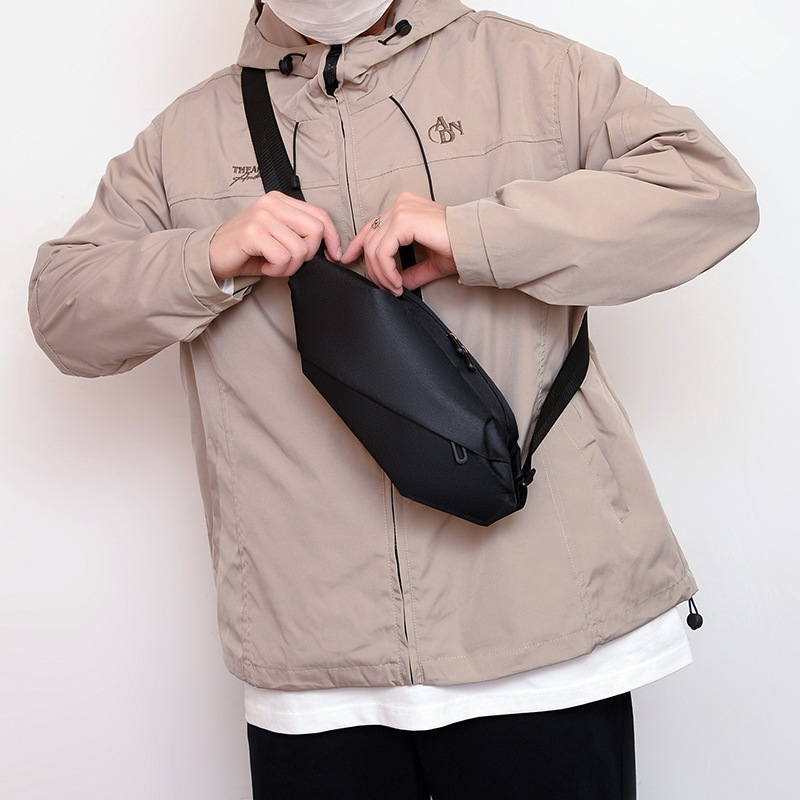 Bolso de Pecho Cruzado para Hombre de Nylon Impermeable y Resistente al Desgaste para Uso Diario