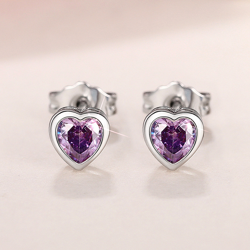 3g Weight Copper Ear Needle Material Ear Studs Classification 1 Pair Quantity Daily, Street Occasion Copper Material Heart Shape Pattern All Seasons Season Women's Gender Sweet Style 1 Pair Sweet Heart Shape Copper Ear Studs 20