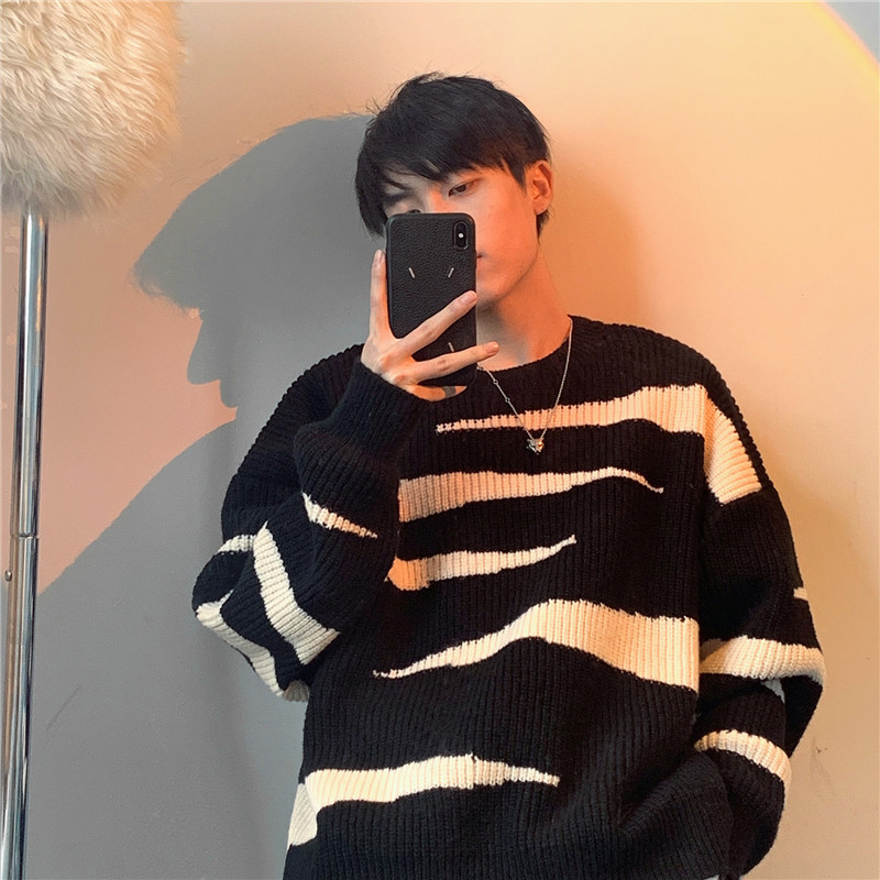Winter Round Neck Sweater - Image 2