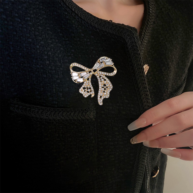 Elegante Ballett Mädchen Brosche Mit Strass Und Schleife Emaille_voghion.com