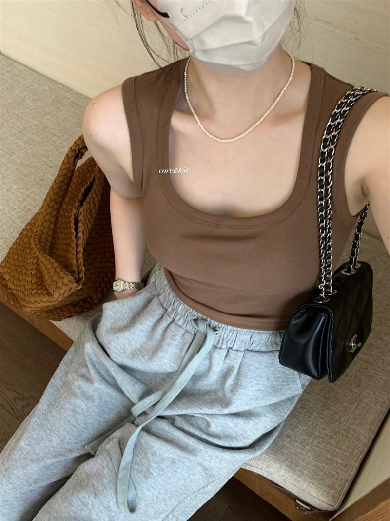 METWO cóncavo cuello negro con coaster chaleco camisola verano pecho grande corto casual temperamento superior desgaste exterior desgaste interior