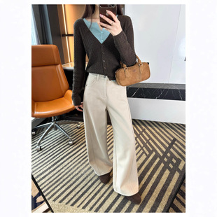 �������ͣ�~�Ӻ�һ�w�q����ţ��ѝŮ�ﶬ�¿��@�ݸ����������ѝ