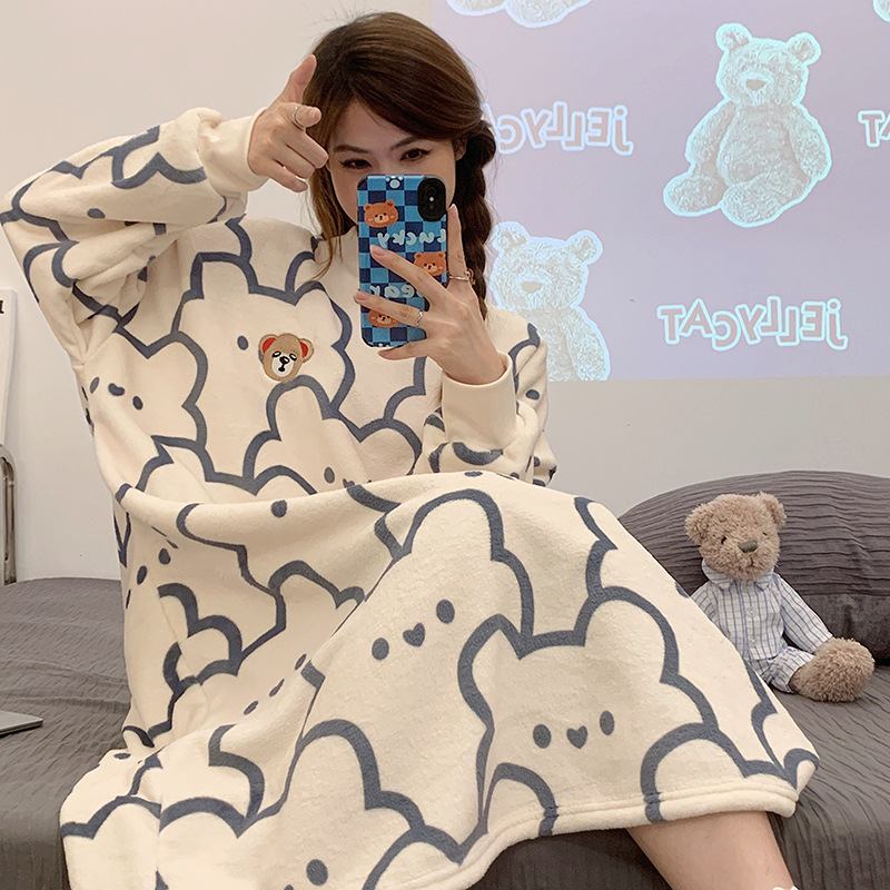 Pijamas de mujeres otoño invierno de franela lindo dibujo animado 2024 nuevo coral de lana gruesa falda cálida ropa para el hogar