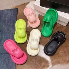 熱賣踩屎感拖鞋女外穿女士防滑家居夏季可愛兔子厚底EVA涼拖鞋女