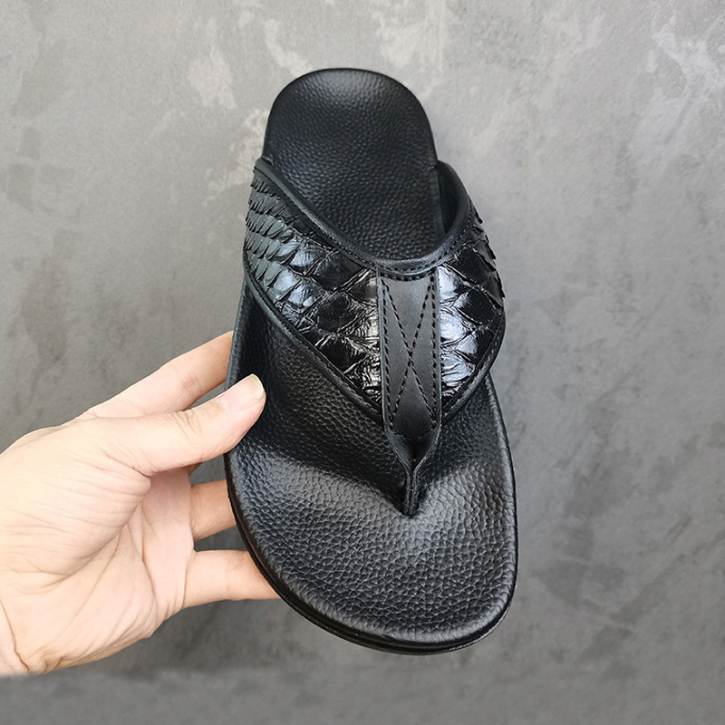 Summer New Flip-Flops for Men's Outer Wear Casual Beach Non-Slip Sandals Comfortable Outdoor Crocodile Pattern Flip-Flops