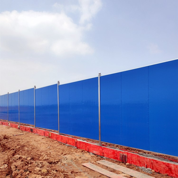 厂家现货泡沫夹心围挡彩钢围挡工地隔离夹芯围挡市政施工铁皮围挡